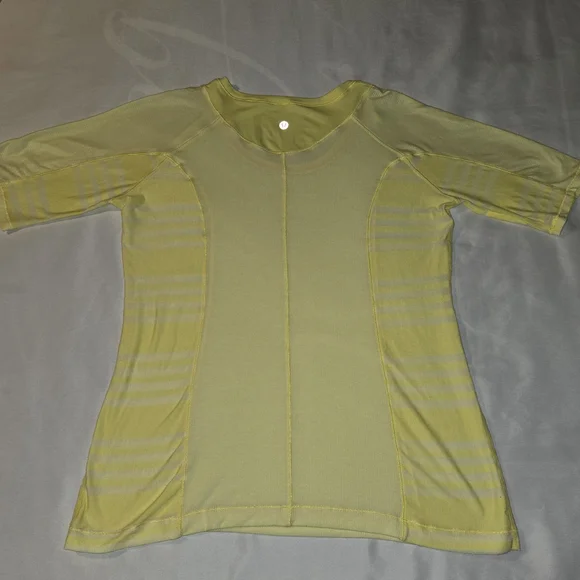 lululemon athletica Puri Light Yellow Short Sleeve Stripe Top - Picture 5 of 5